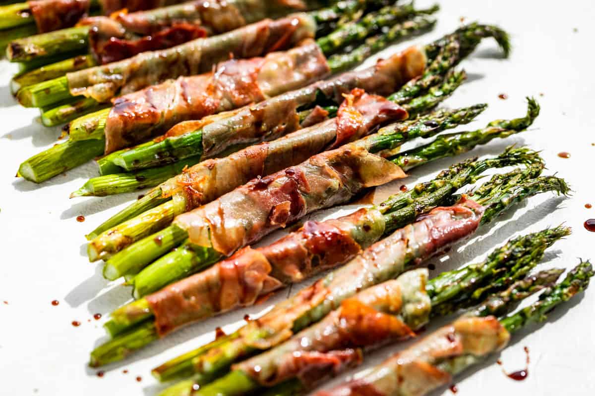 Grilled or Roasted? Perfect Prosciutto Wrapped Asparagus Guide